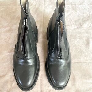 Equestrian Paddock black leather boots, woman